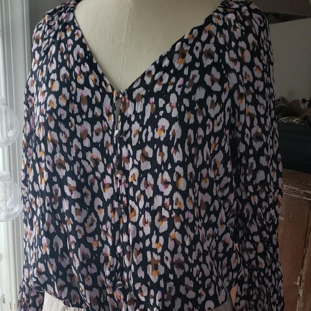Sanctuary Multicolor Leopard Print Blouse